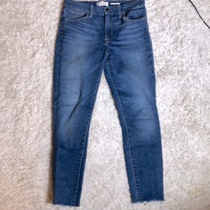 Jen 7 for 7 For All Mankind Jeans High-rise, bottom fringe with back zip, size 6